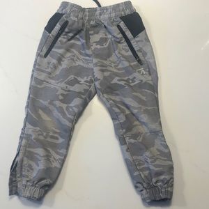Gap fit boys jogger pants xs